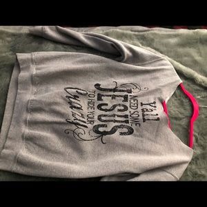 grey sweatshirt